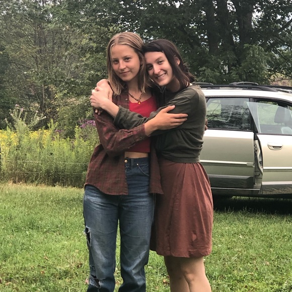 Meet your Posher, Heather - Picture 3 of 8